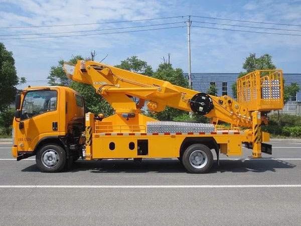 慶鈴32米伸縮臂高空作業(yè)車