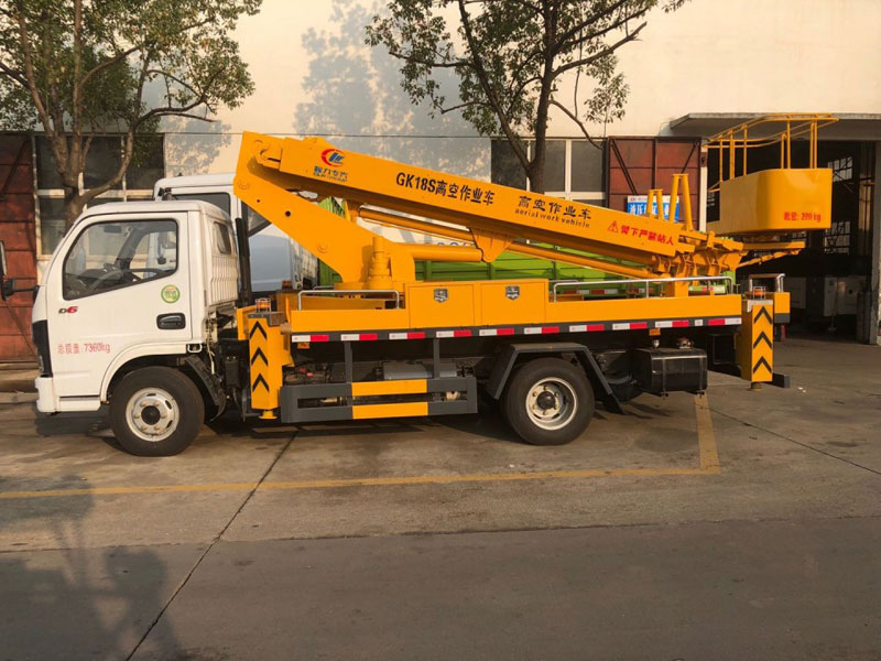 東風(fēng)大多利卡18米國六高空作業(yè)車