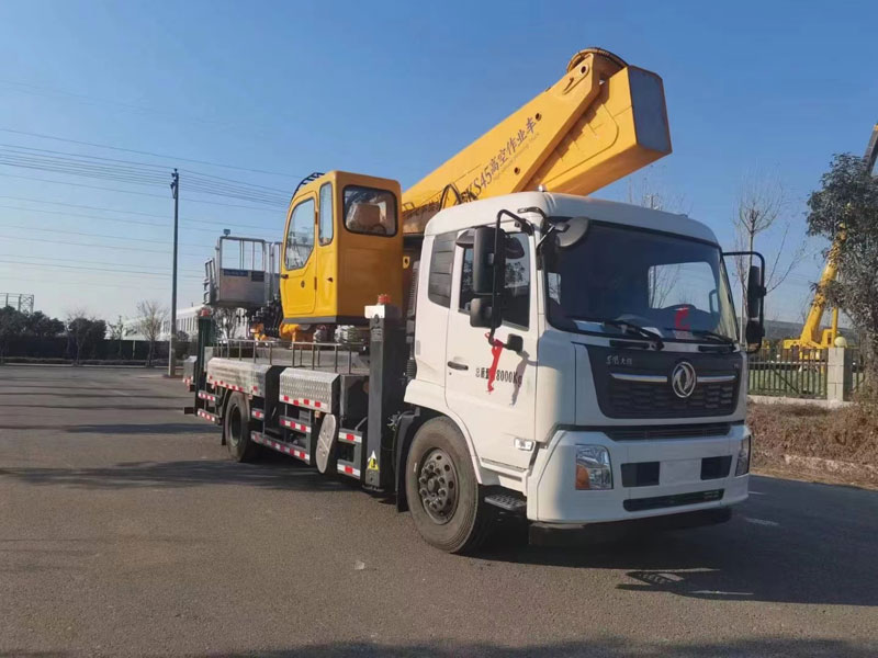 45米東風天錦高空作業(yè)車